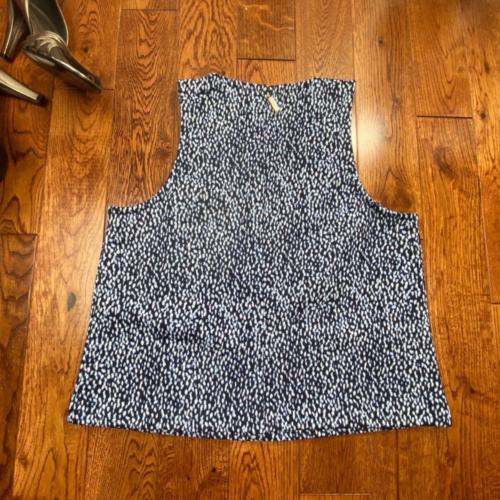 NWT Michael Kors Printed Zipper Back Top Blue - Picture 6 of 11
